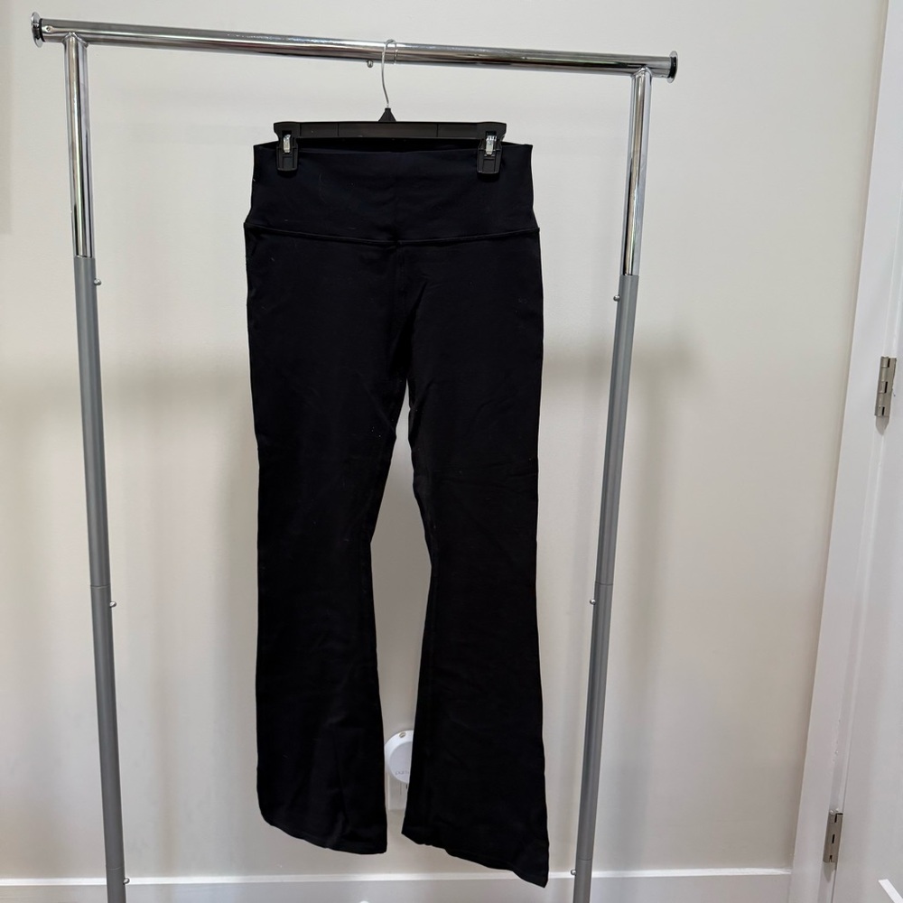 ALO Yoga Black Flare Leggings